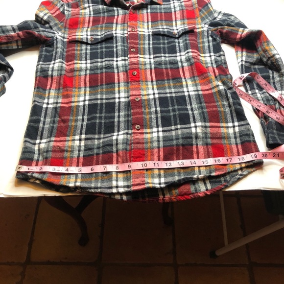 TOPMAN Plaid Button Up - Picture 7 of 7